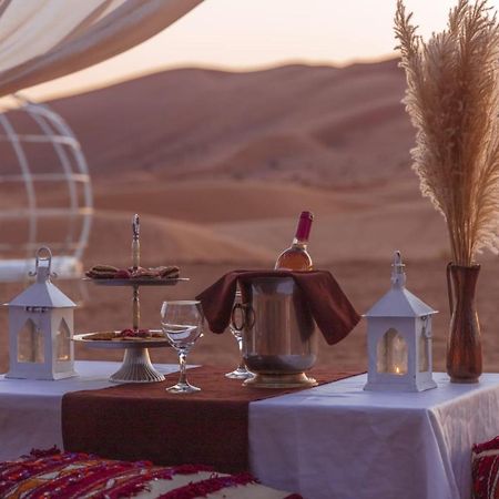 Sahara Dunes Luxury Camp Мерцуга Екстериор снимка