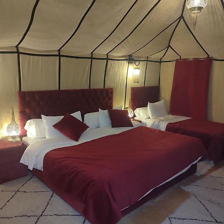 Sahara Dunes Luxury Camp Мерцуга Екстериор снимка