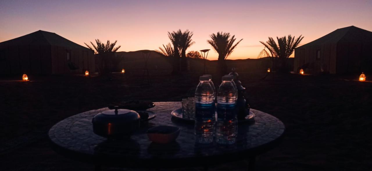 Sahara Dunes Luxury Camp Мерцуга Екстериор снимка