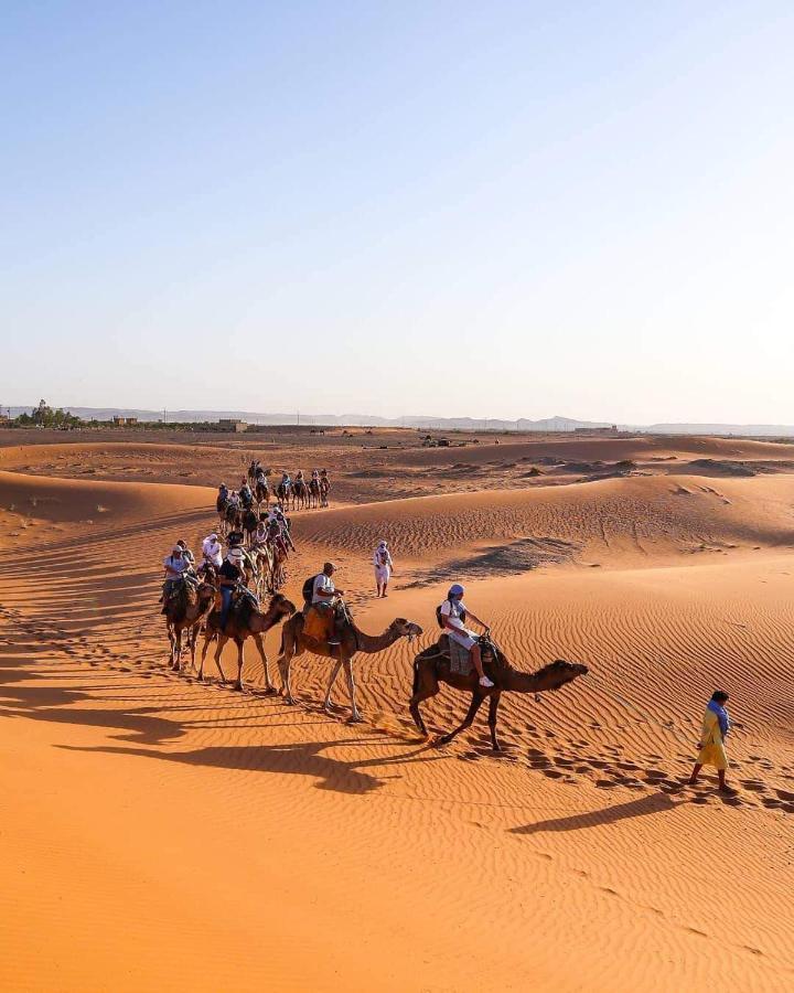 Sahara Dunes Luxury Camp Мерцуга Екстериор снимка