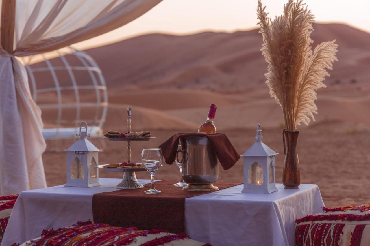 Sahara Dunes Luxury Camp Мерцуга Екстериор снимка