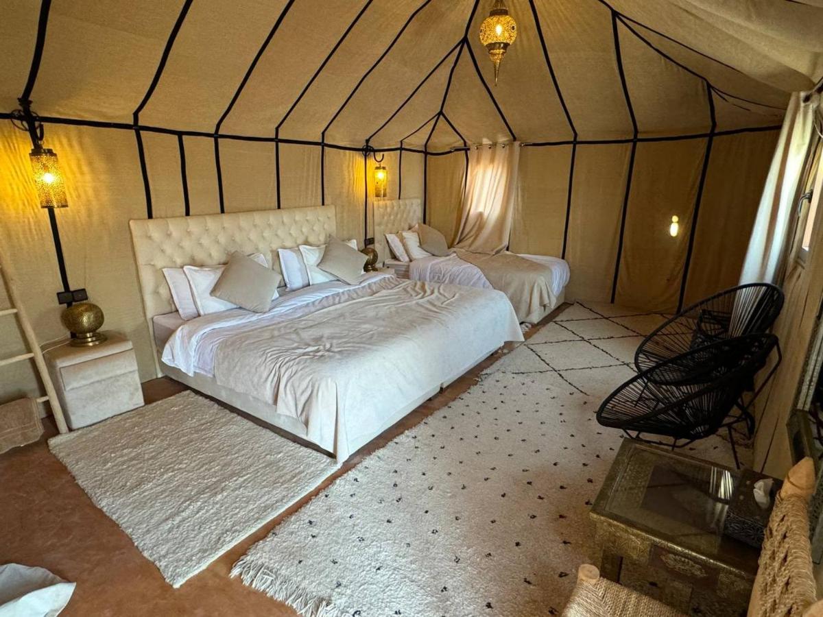 Sahara Dunes Luxury Camp Мерцуга Екстериор снимка