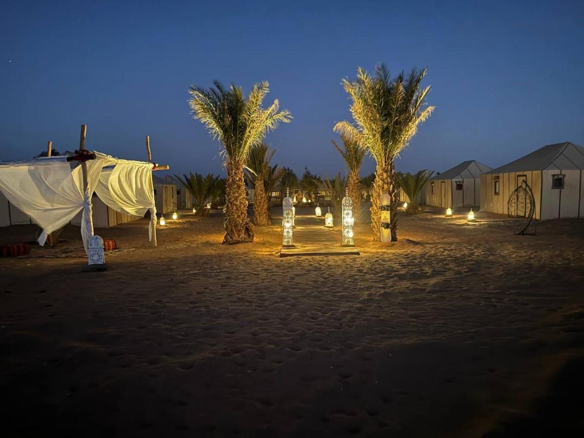 Sahara Dunes Luxury Camp Мерцуга Екстериор снимка