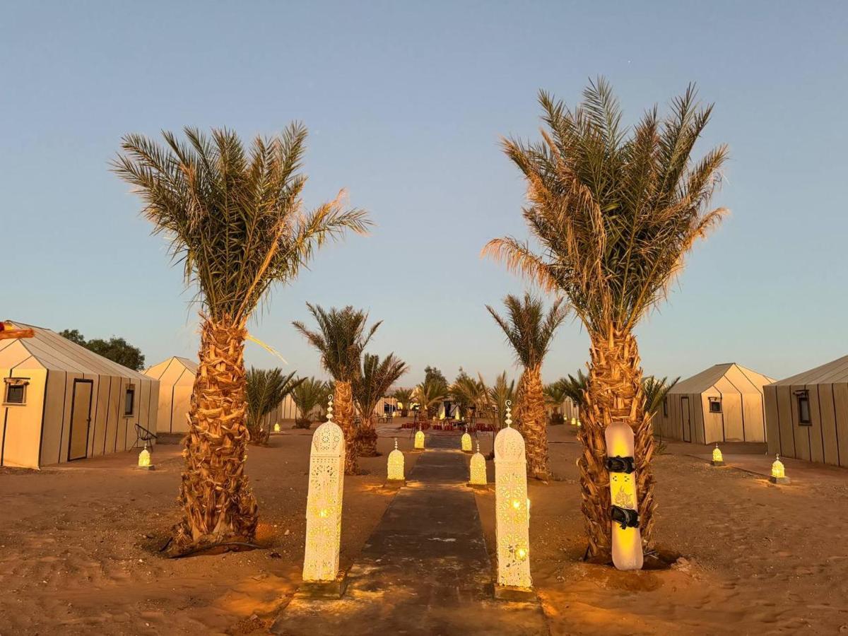Sahara Dunes Luxury Camp Мерцуга Екстериор снимка